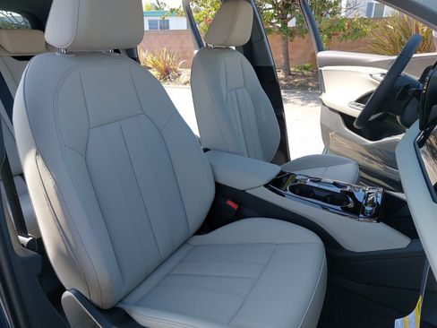 New 2027 Audi Q6 e-tron Premium Plus AWD/4WD image 10