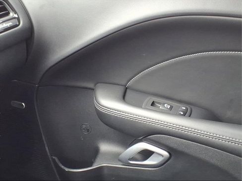 Used 2023 Dodge Challenger SXT w/ Plus Package image 27