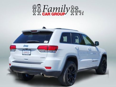 Used 2021 Jeep Grand Cherokee Laredo X image 4