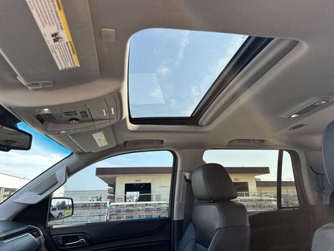 Used 2019 Chevrolet Tahoe LT AWD/4WD image 17