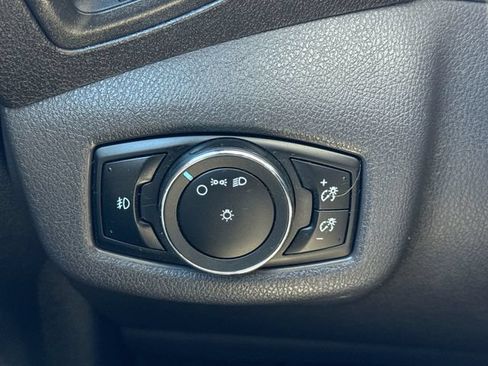 Used 2015 Ford Transit Connect XLT FWD image 15