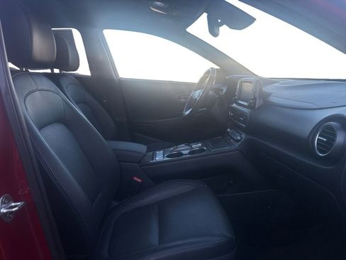 Used 2019 Hyundai Kona Limited image 17