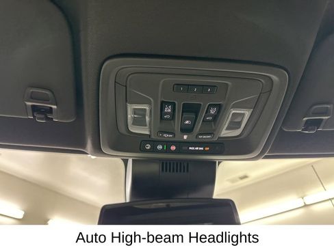 Used 2026 GMC Sierra 1500 SLT w/ SLT Premium Plus Package image 44