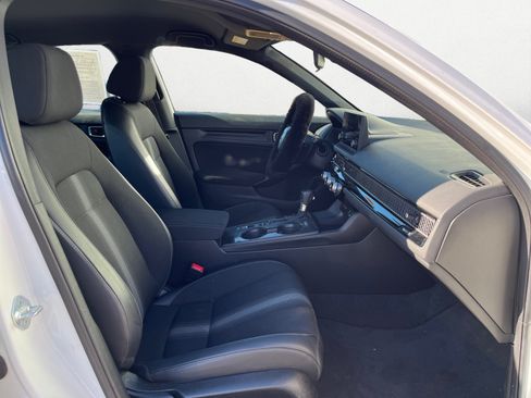 Used 2022 Honda Civic Sport image 17
