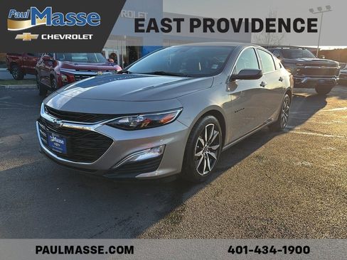 Used 2024 Chevrolet Malibu RS image 1