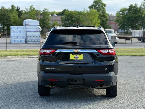 Used 2019 Chevrolet Traverse LT w/ LT Premium Package AWD/4WD image 8