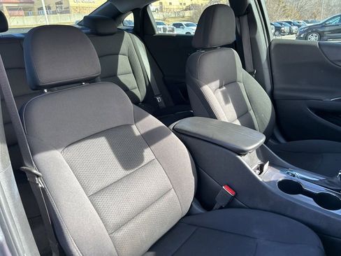 Used 2022 Chevrolet Malibu LT image 42