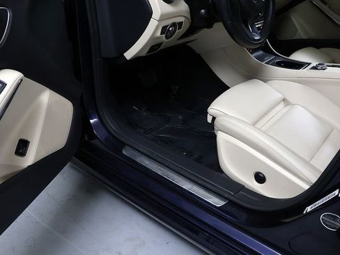 Used 2018 Mercedes-Benz CLA 250 CLA 250 image 27