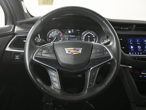 Used 2022 Cadillac XT5 Premium Luxury image 38