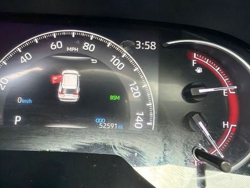 Used 2024 Toyota RAV4 XLE Premium w/ Weather Package FWD image 6