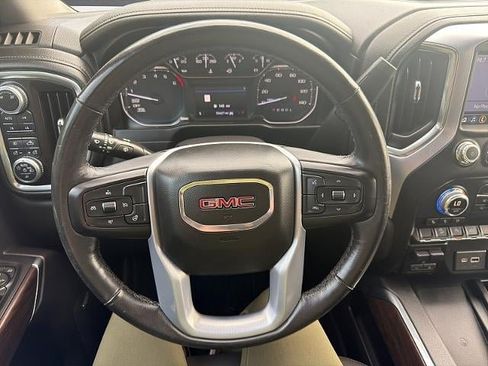 Used 2019 GMC Sierra 1500 SLT w/ SLT Premium Package AWD/4WD image 28