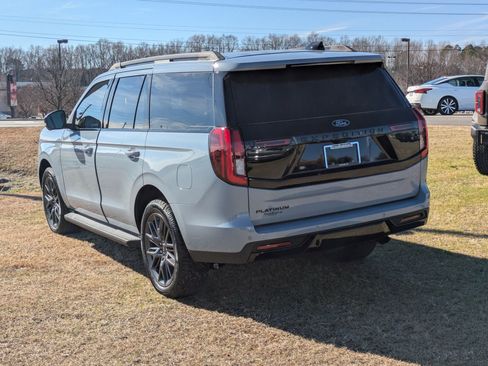 New 2026 Ford Expedition Platinum w/ Stealth Appearance Package image 6