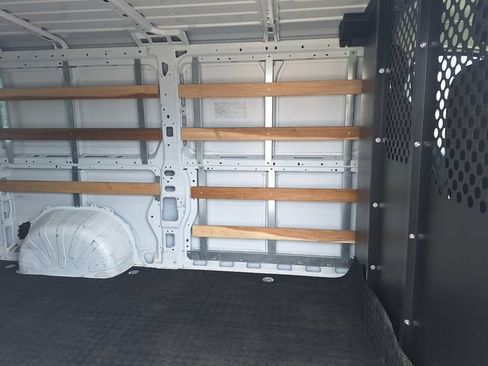 Used 2025 RAM ProMaster 2500 w/ U-Haul Equipment Group FWD image 12