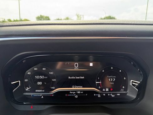 Used 2022 GMC Yukon XL Denali AWD/4WD image 14