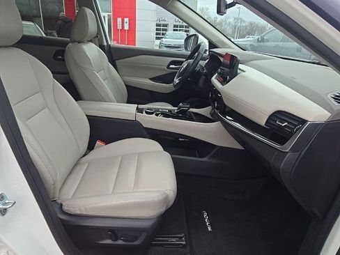 Certified 2023 Nissan Rogue SL w/ SL Premium Package image 25