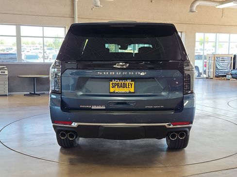 New 2026 Chevrolet Suburban Premier AWD/4WD image 10