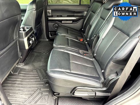 Used 2019 Ford Expedition XLT w/ Equipment Group 202A image 18