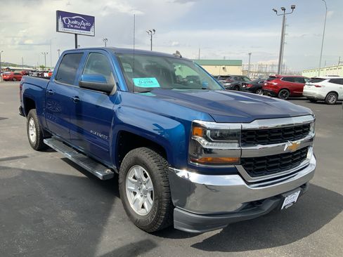 Used 2018 Chevrolet Silverado 1500 LT w/ Trailering Package AWD/4WD image 4