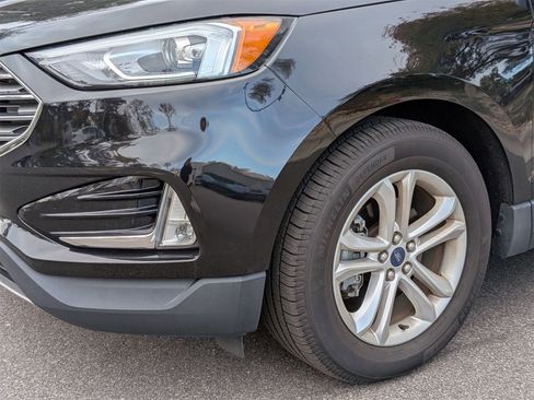 Used 2020 Ford Edge SEL w/ Convenience Package image 9