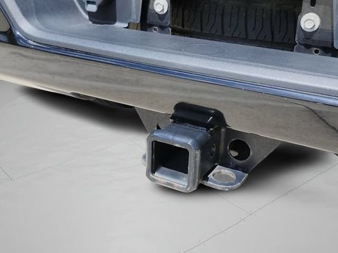 Used 2022 Chevrolet Silverado 1500 Custom AWD/4WD image 16