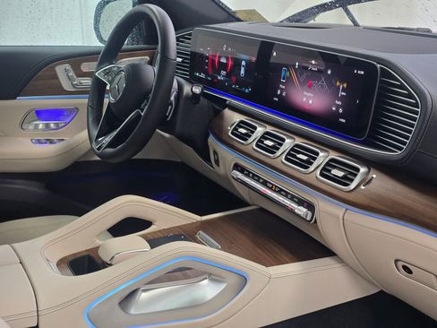 Certified 2025 Mercedes-Benz GLE 450 4MATIC Coupe image 27