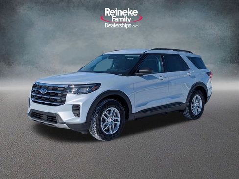 New 2026 Ford Explorer Active image 1