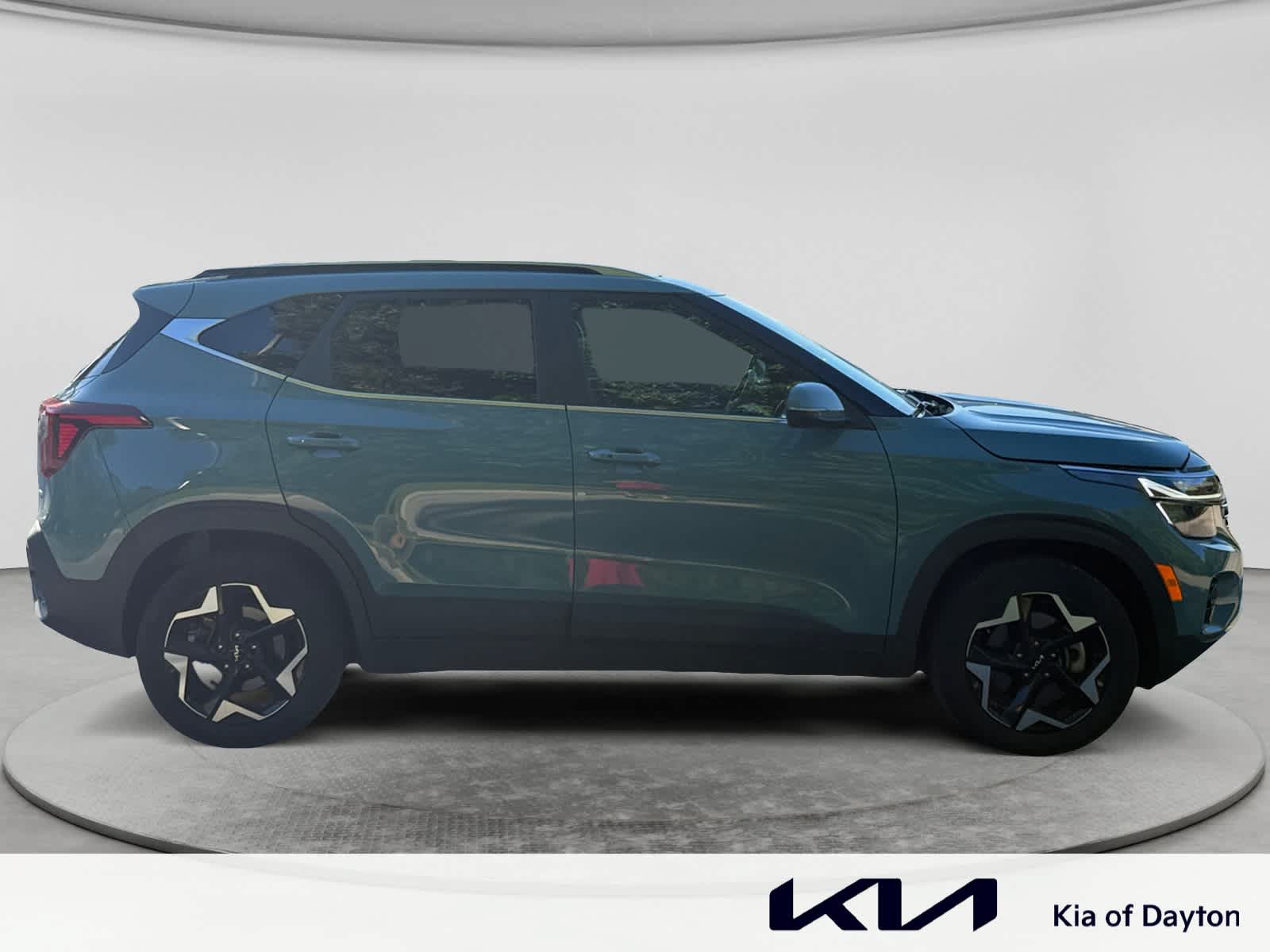 Used 2025 Kia Seltos EX w/ EX Sunroof Package AWD/4WD image 4
