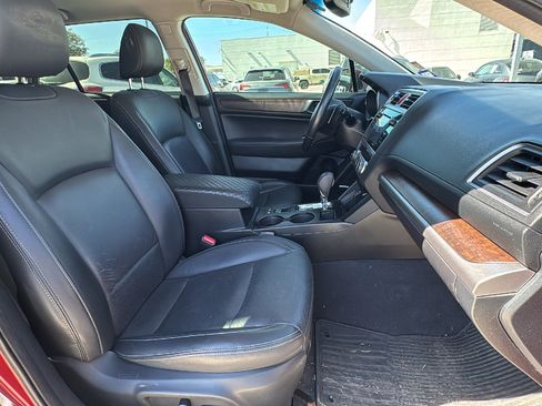Used 2016 Subaru Outback 2.5i Limited image 32