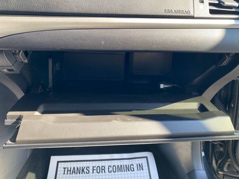 Used 2013 Lexus CT 200h w/ Premium Pkg w/Navigation FWD image 33