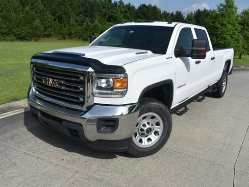 Used 2019 GMC Sierra 3500 4x4 Crew Cab w/ Sierra Convenience Package image 2