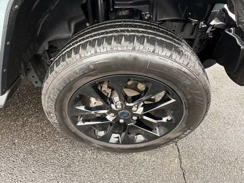 Used 2024 Jeep Wrangler Unlimited Sahara w/ Dual Top Group image 15