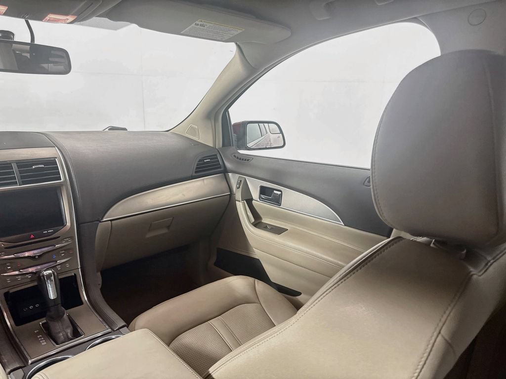 Used 2014 Lincoln MKX AWD image 21