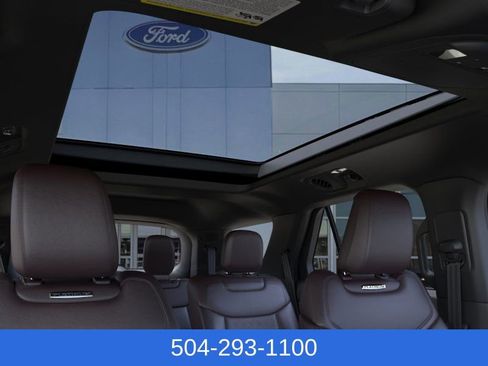 New 2026 Ford Explorer Platinum image 22