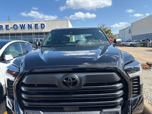 Used 2025 Toyota Tundra SR5 AWD/4WD image 5