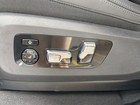 New 2026 BMW X5 xDrive40i w/ Executive Package image 19