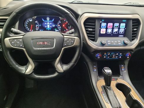 Used 2017 GMC Acadia Denali w/ Technology Package AWD/4WD image 22