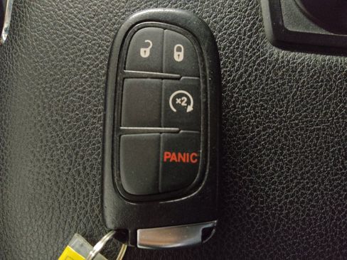 Used 2016 RAM 1500 Sport image 32