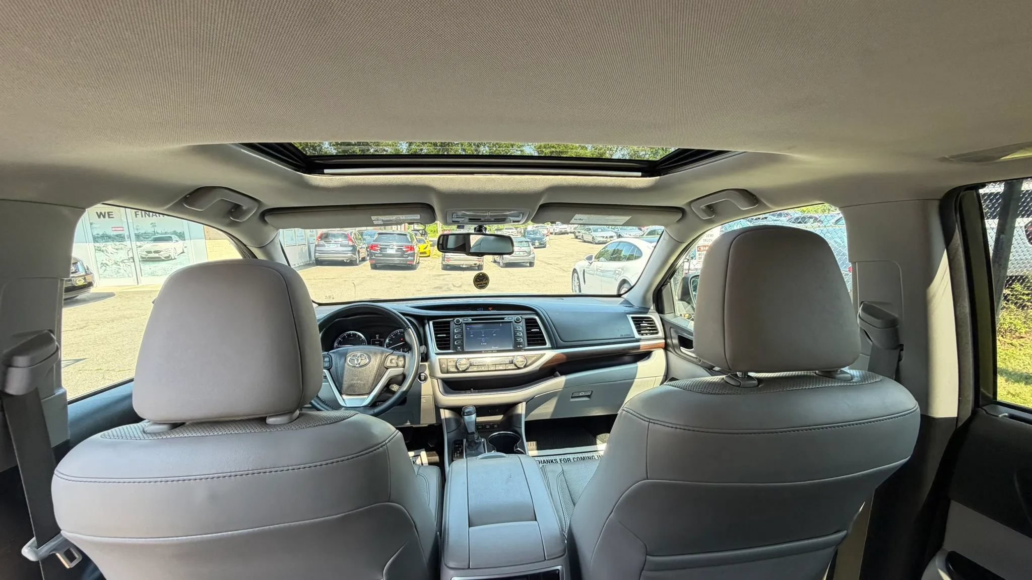 Used 2016 Toyota Highlander Limited AWD/4WD image 21