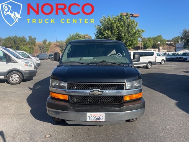 Used 2015 Chevrolet Express 2500 RWD image 3