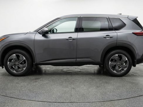 Used 2025 Nissan Rogue SV FWD image 5