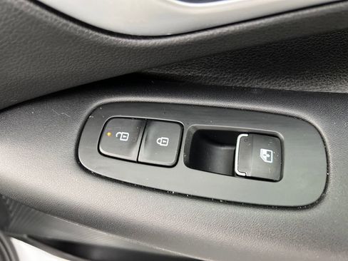 Used 2025 Hyundai Sonata SEL image 23