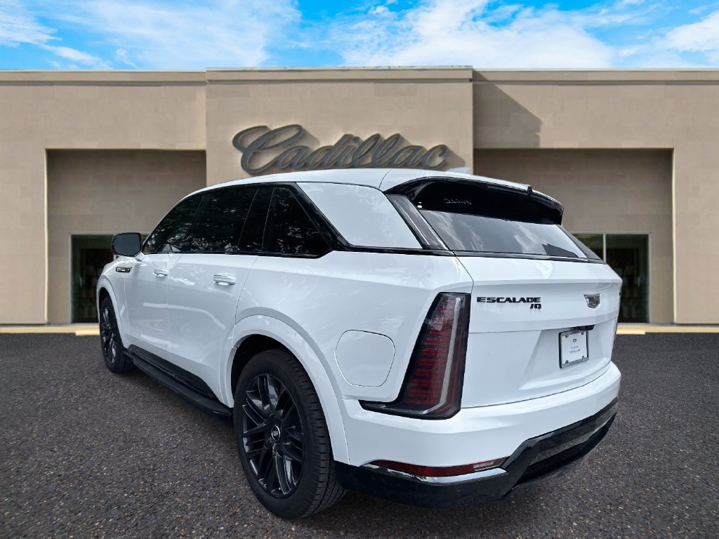 New 2025 Cadillac Escalade IQ Sport 2 w/ LPO, ONYX Package AWD/4WD image 5