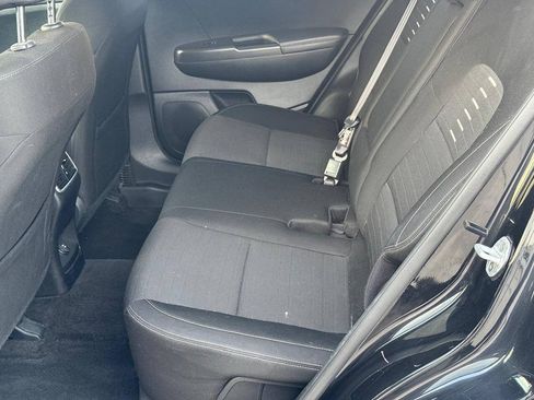 Used 2018 Kia Sportage LX AWD/4WD image 9