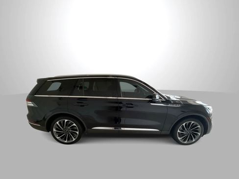 Used 2021 Lincoln Aviator Reserve w/ Equipment Group 202A AWD/4WD image 9