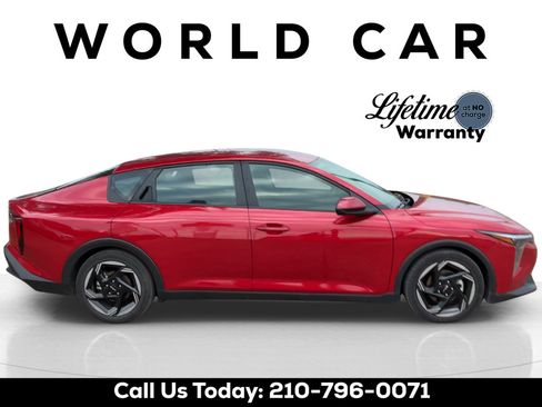Used 2025 Kia K4 EX FWD image 2