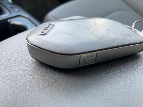 Used 2025 Kia K4 LXS image 24