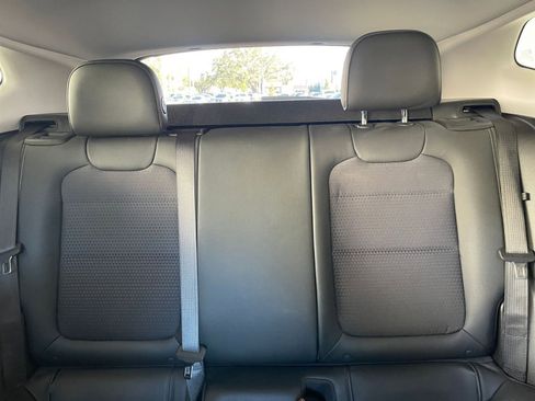 Used 2025 Chevrolet Trax LT image 43