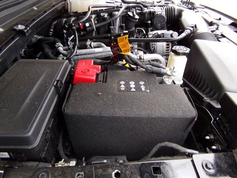 Used 2023 Jeep Gladiator Overland w/ Cold Weather Group image 77