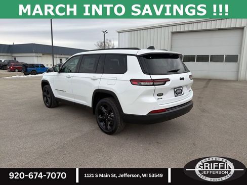 New 2025 Jeep Grand Cherokee L Limited w/ Luxury Tech Group II image 10