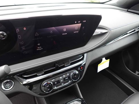 New 2026 Buick Envista Sport Touring w/ Convenience II Package FWD image 19